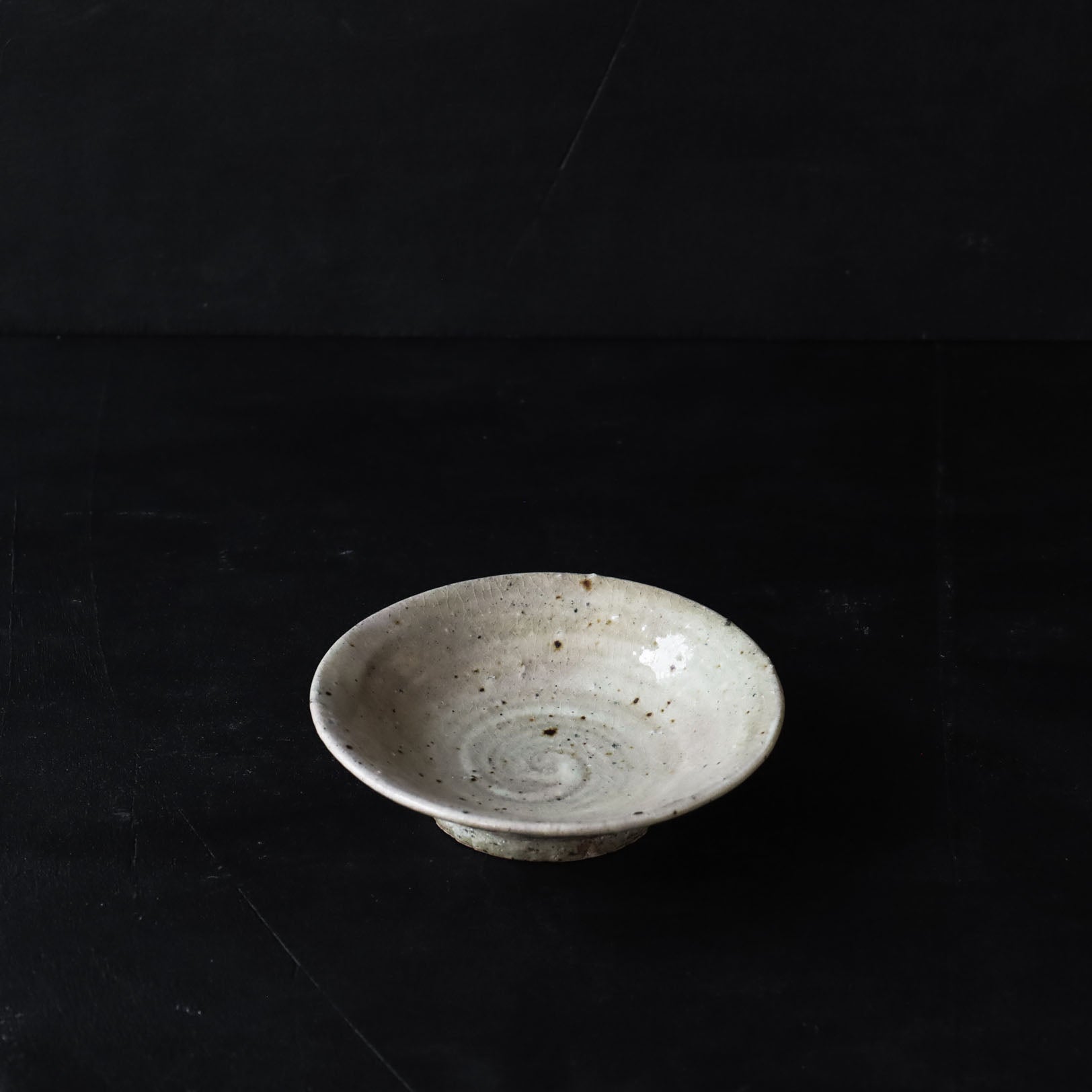 26-OM-11 Hakeme (Brushstroke) Mame-zara / Small Dish