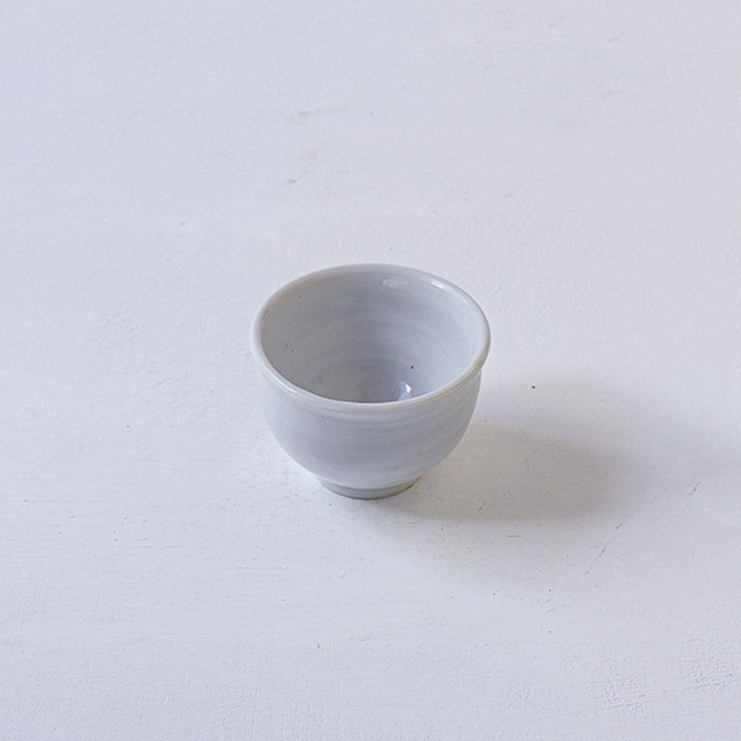 ●25-YT139 White Porcelain Sakazuki