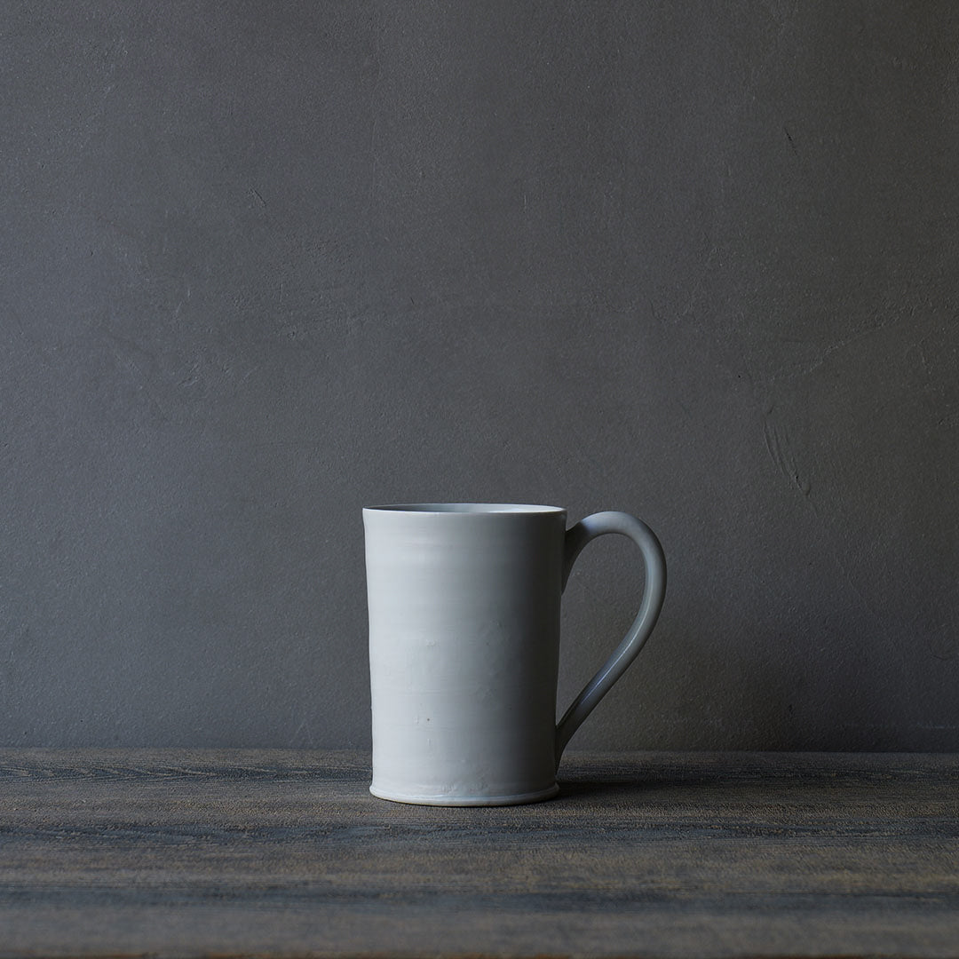 ●24-TS 33 白釉 筒マグ