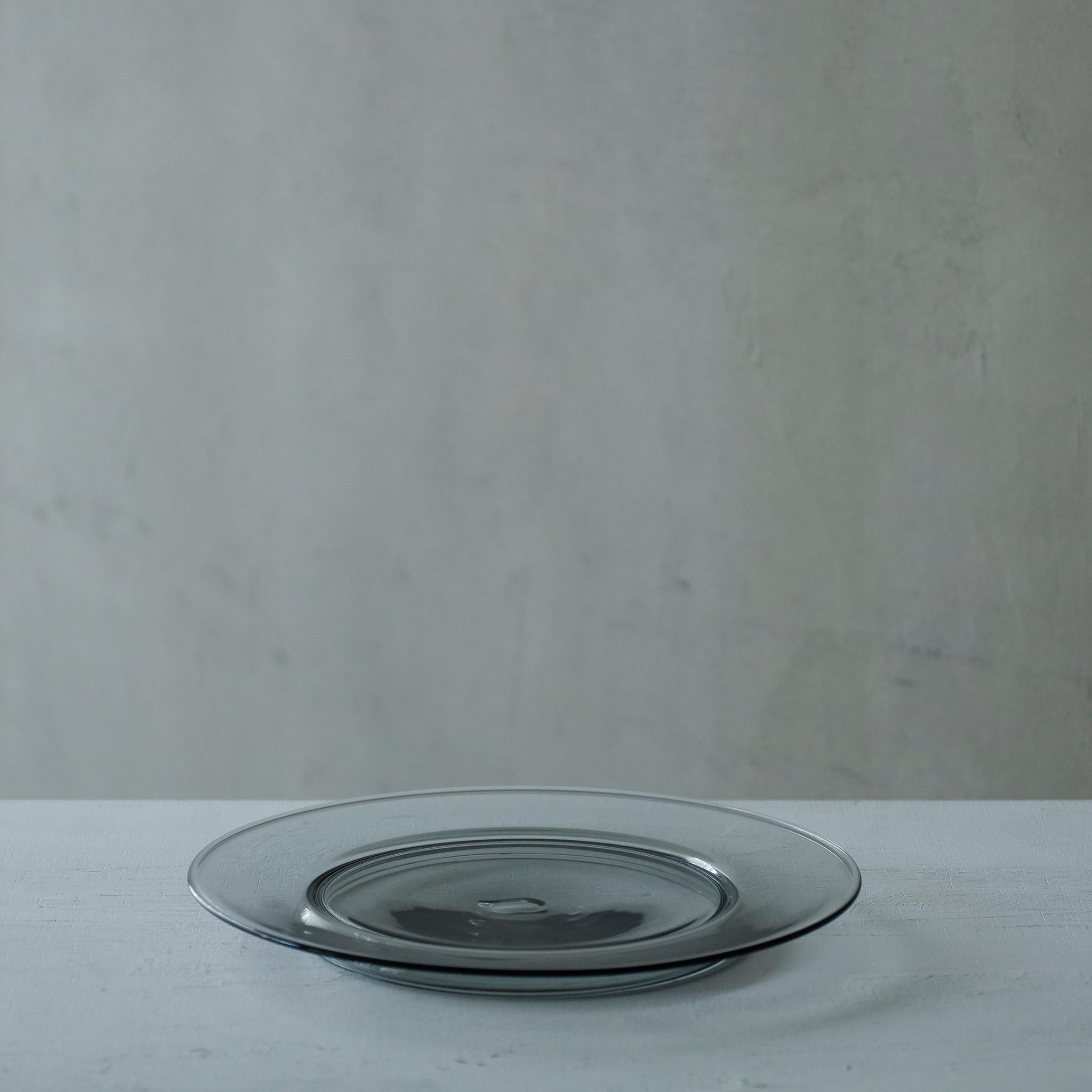 ●26-TE-59 Kodai Rim Plate (Footed Rim Plate) GRAY