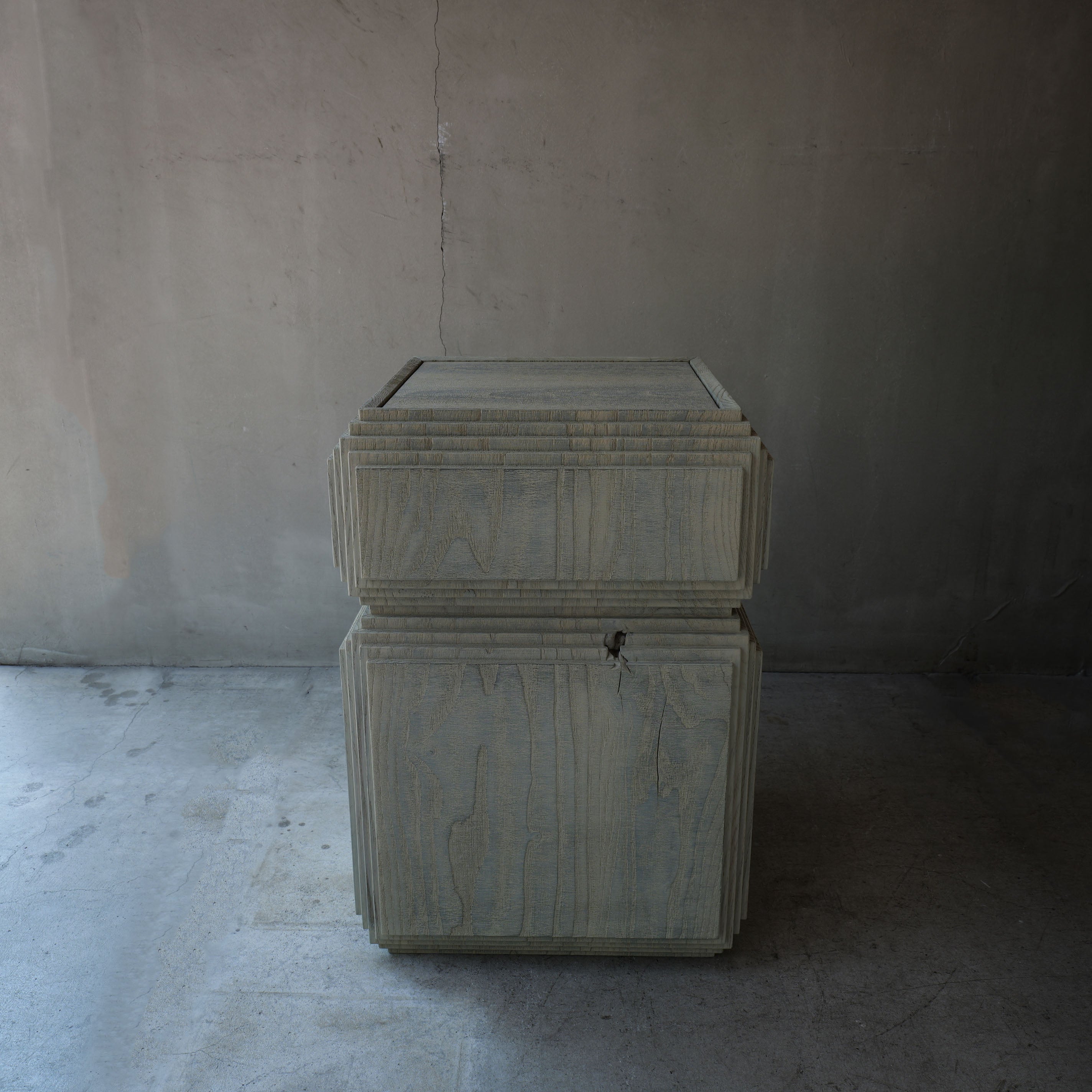 Fuyou BRION TABLE M Gray 300 * 300 * 700