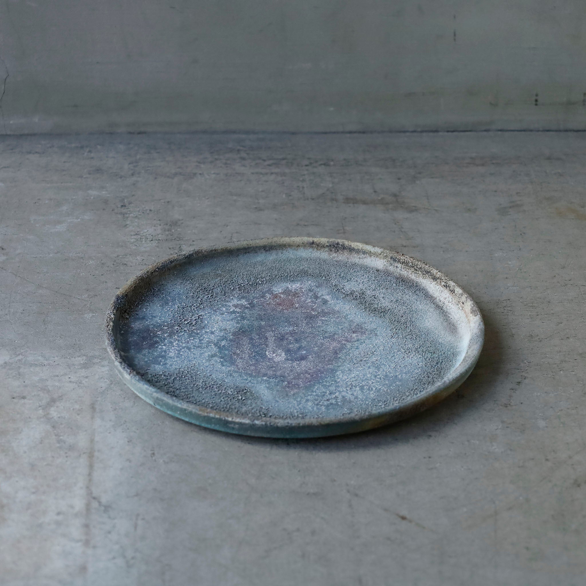 Etsuji Noguchi / White Rust, Large Plate D
