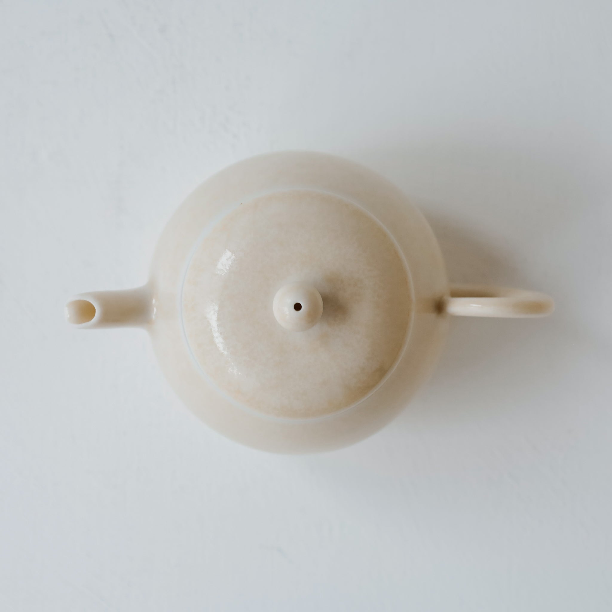 村上雄一 米色茶壺