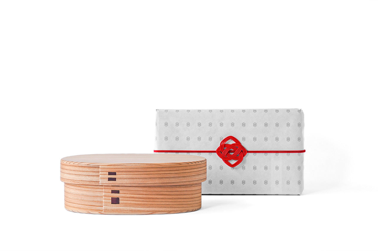 ◆Ryobian - Oval "Magewappa" Lunch Box (Medium, Gift Wrap)