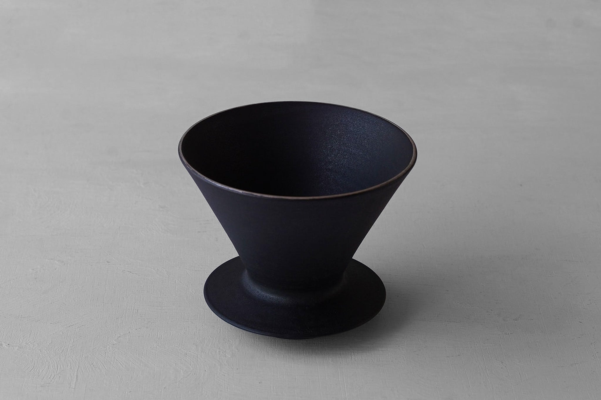 Tatsuya Hattori Black Silver Glaze Coffee Dripper