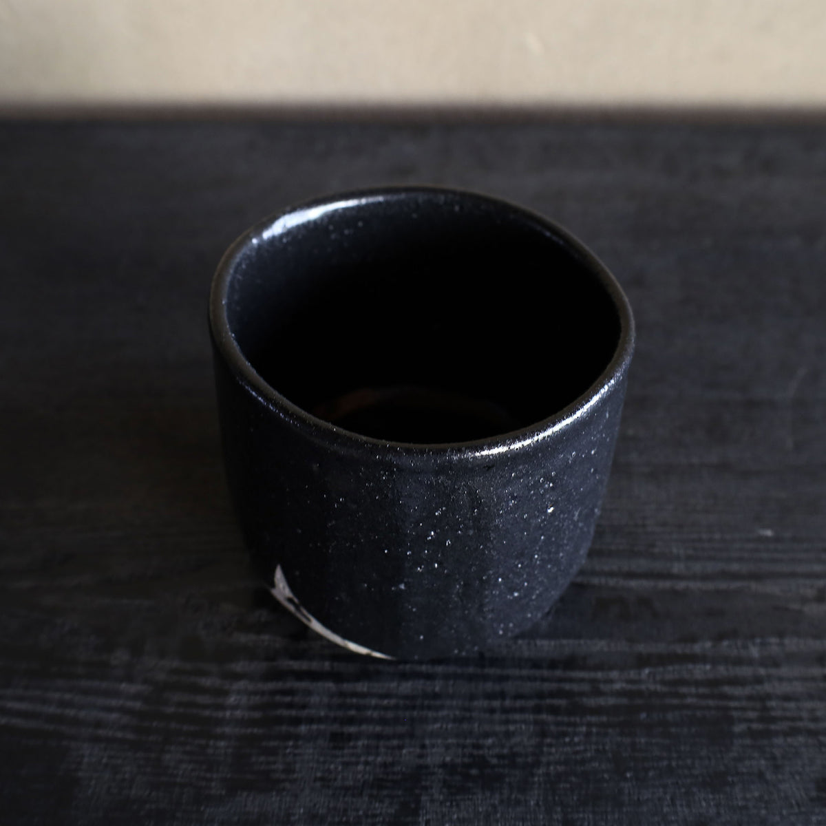 26-27 Shiro Shimizu, Yasaka-Shino Clay, Nijo Stone, Kyō-Setoguro Chawan