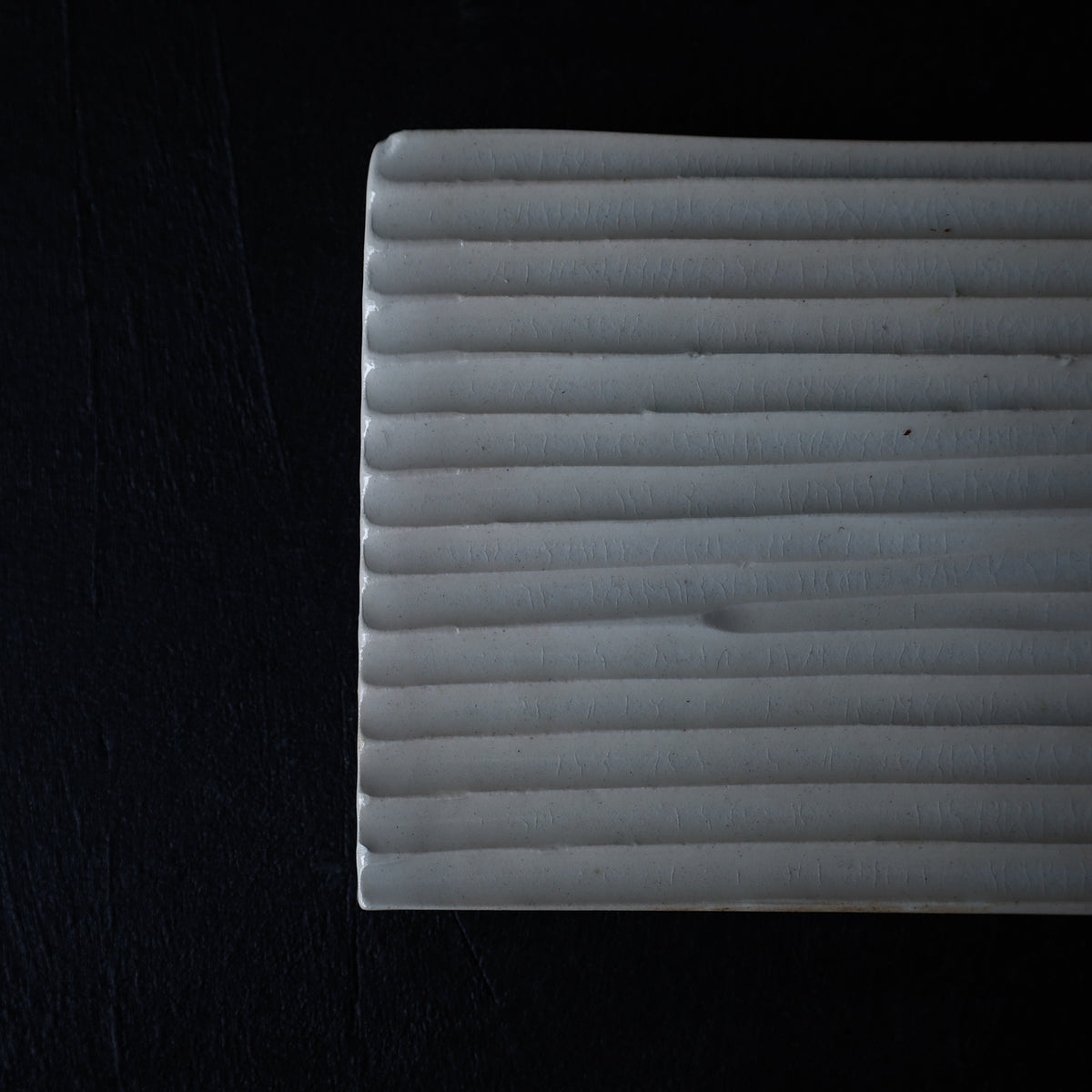 ●26-HN-46 Kaishi Plate White Shinogi