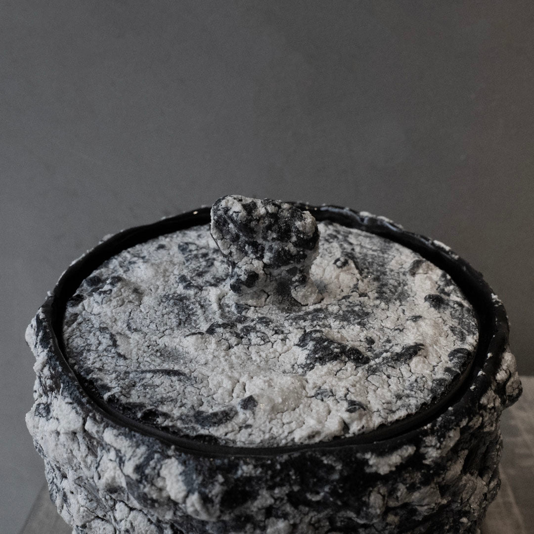 Yuko Ikeda Jar