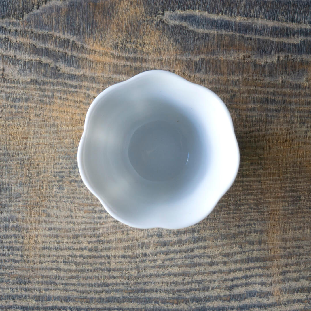 Yuichi Murakami 7 Petals ”Chahai”(small tea cup for Chinese tea) White