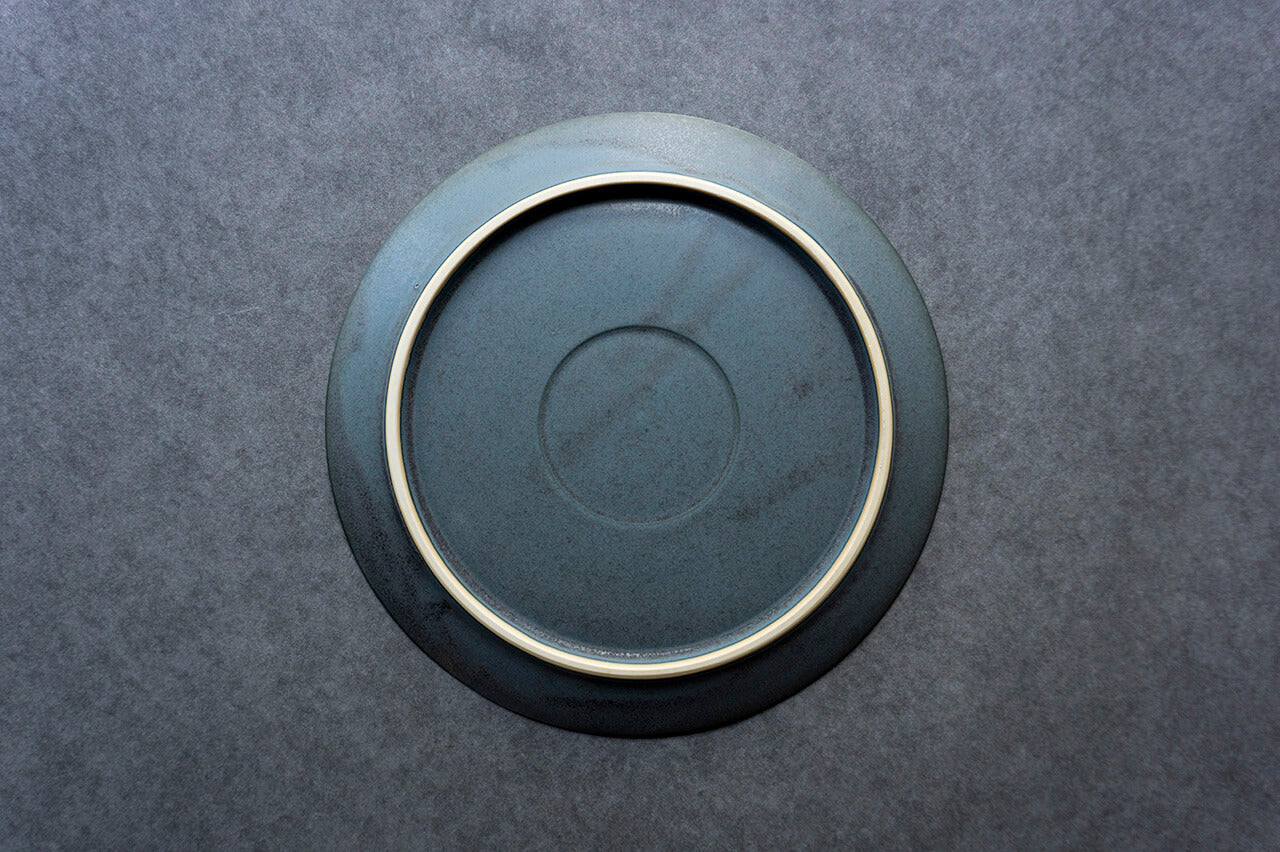 安藤由香 8寸皿 フラットリム なし NV