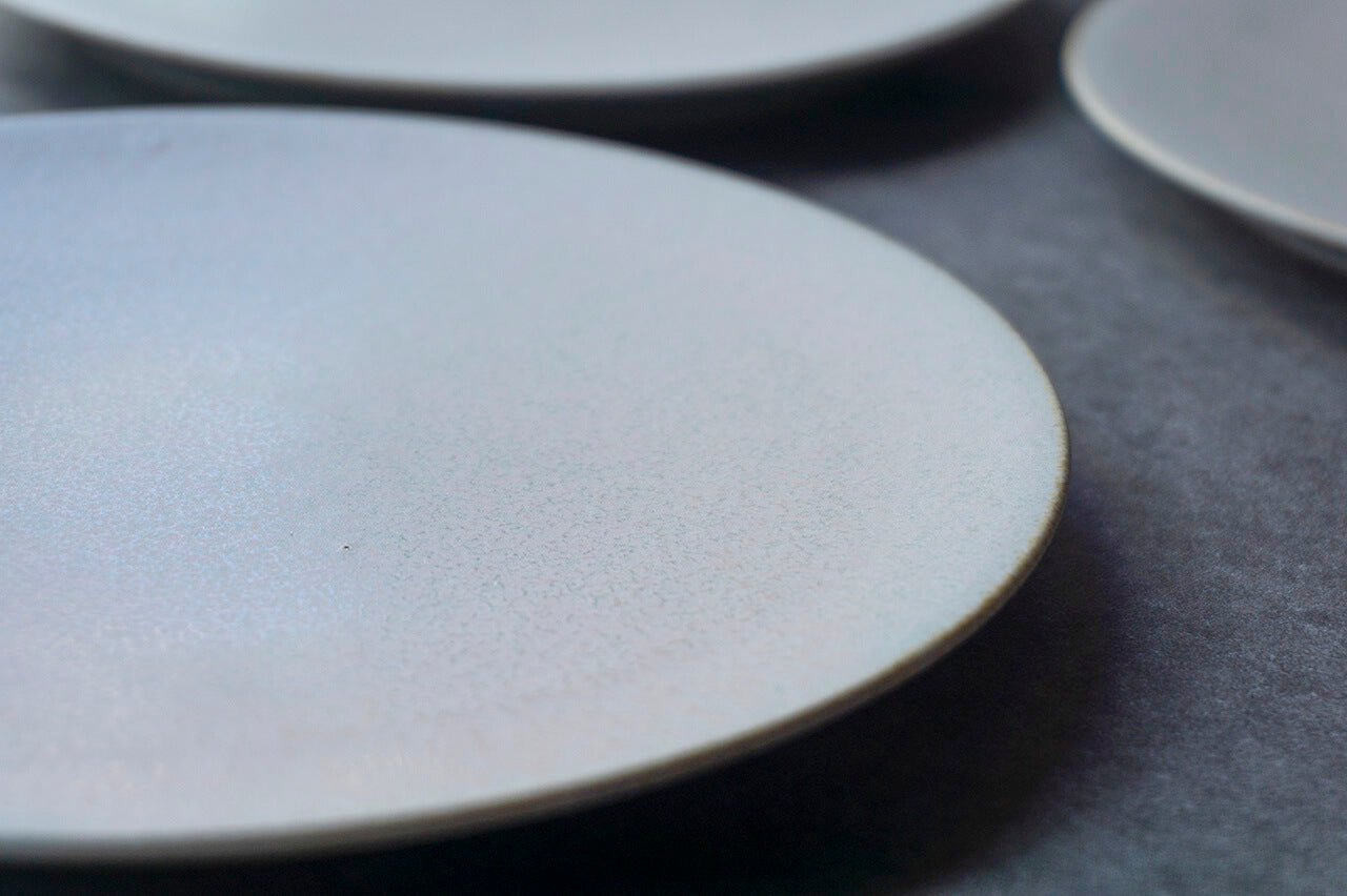 安藤由香 8寸皿 フラットリム なし BG