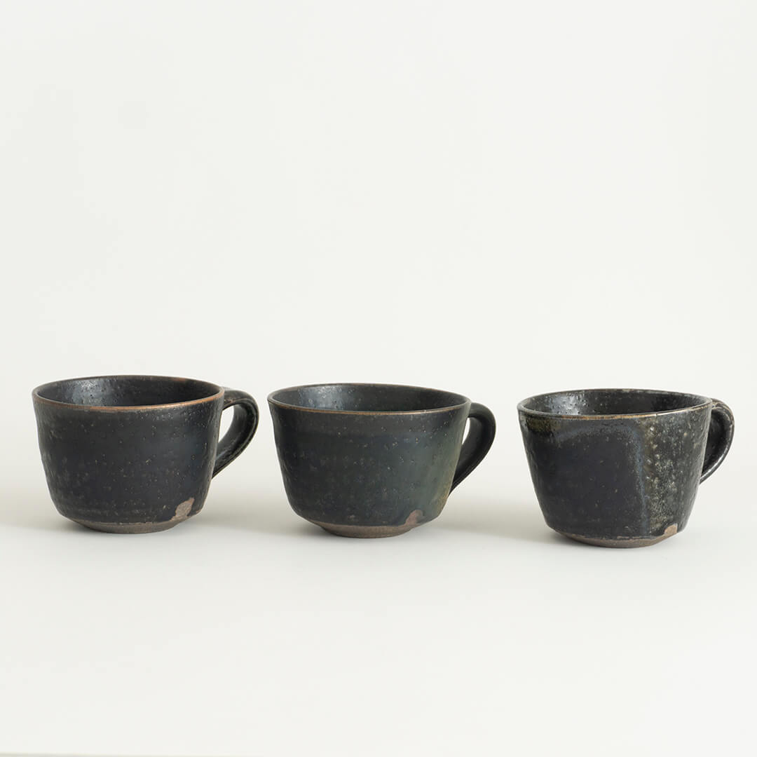 Yukiko Kiln Coffee Cup "Kuro (Black)-Karatsu"