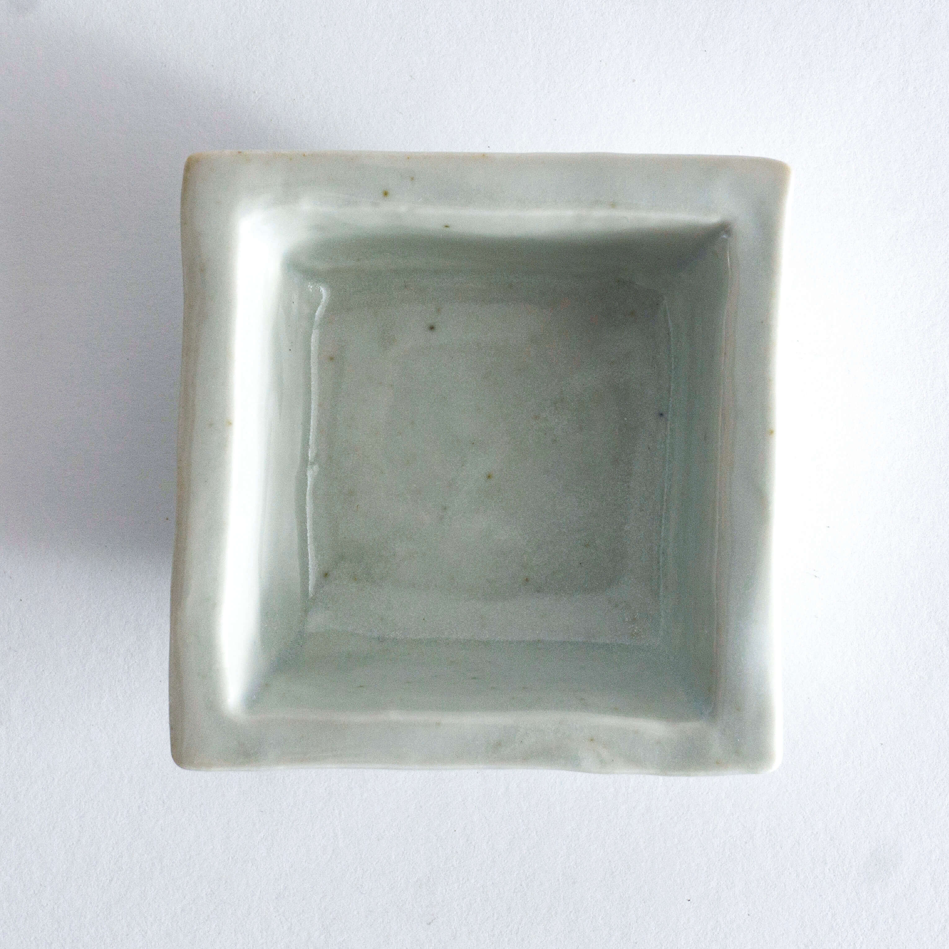 Yazaemon Kiln - Small Square Mamebachi Bowl, Old White Porcelain