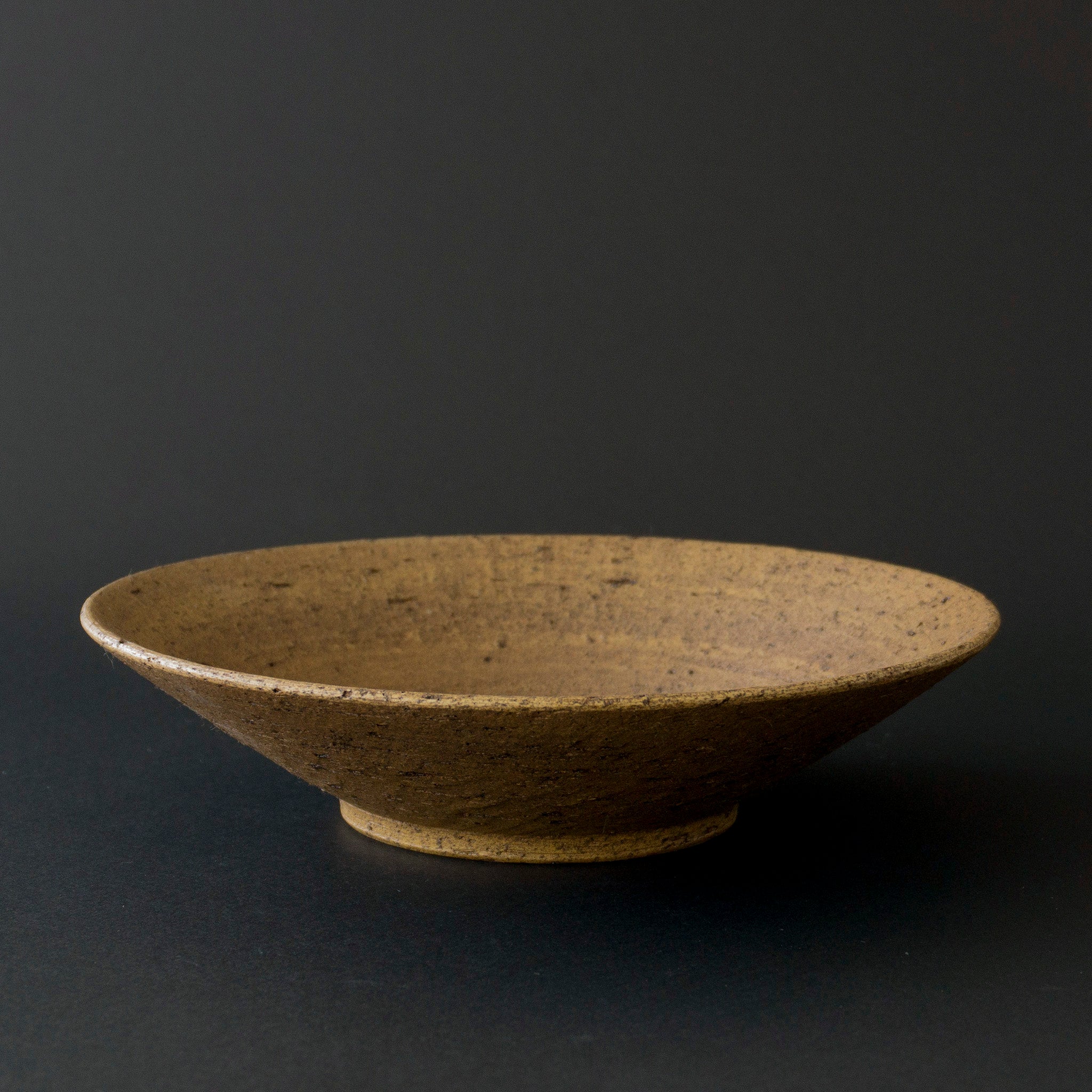 GAKU ceramics âge hirabachi (flat bowl) Φ230