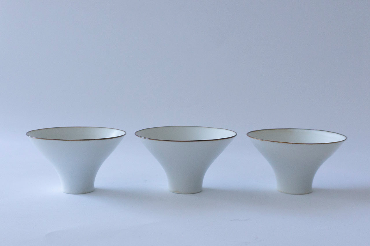 Riso Sake Cup (White Glaze with Rust-finished Rim)