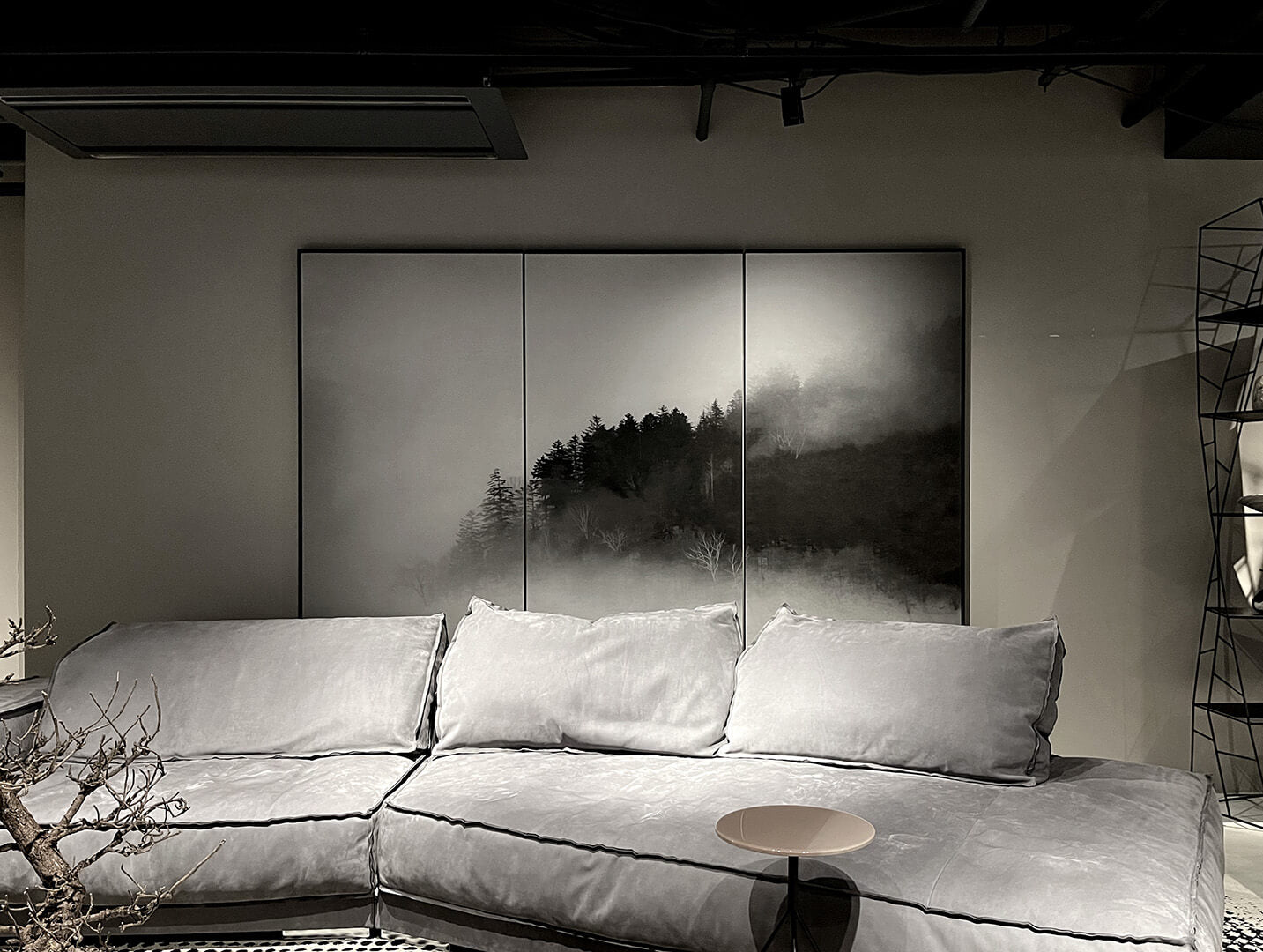 ●21-SG Photo PanelW2700mm*H1800mm triptych hand colored(In search of solitude/P18)