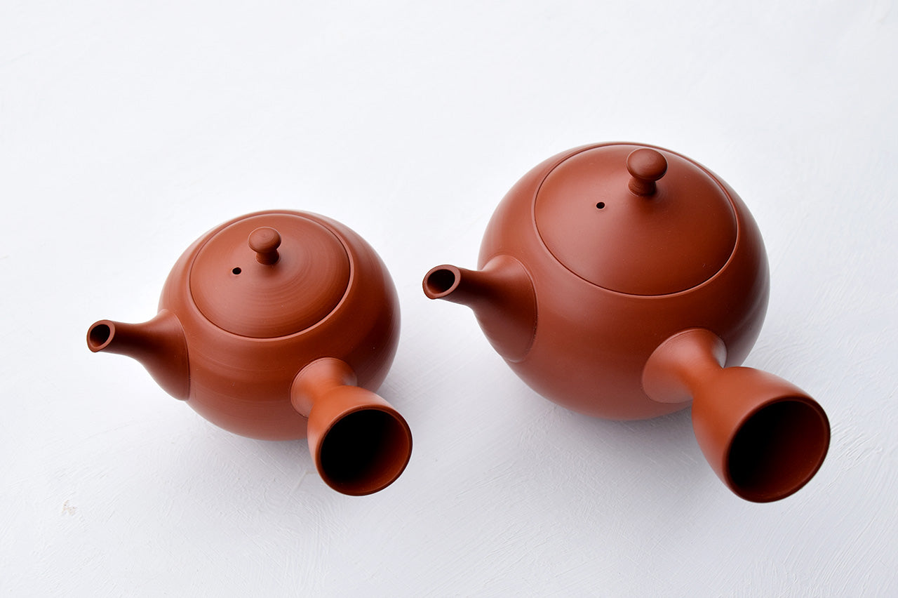 Hokuryu Round Teapot "Shudei (Red)"