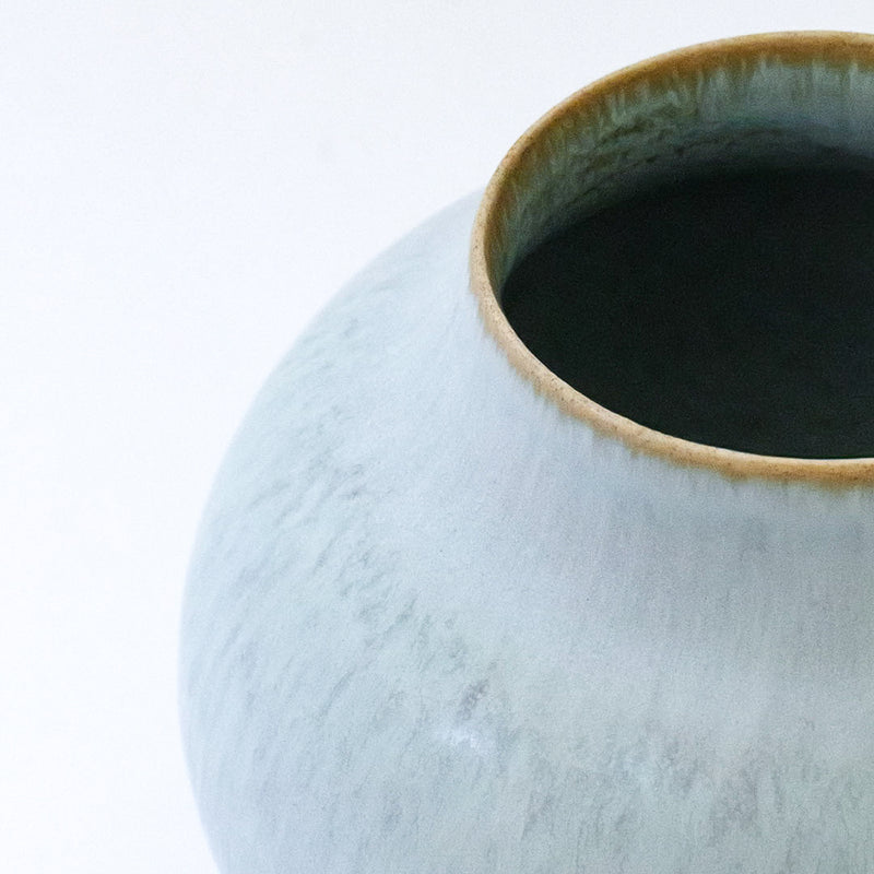 安藤由香 Vase 25-M10