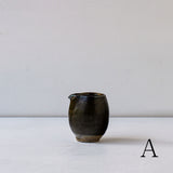 ●25-YT32 黒唐津 小片口