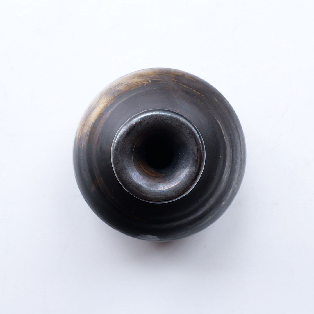 ●24-TY-36窯変黒唐津花入