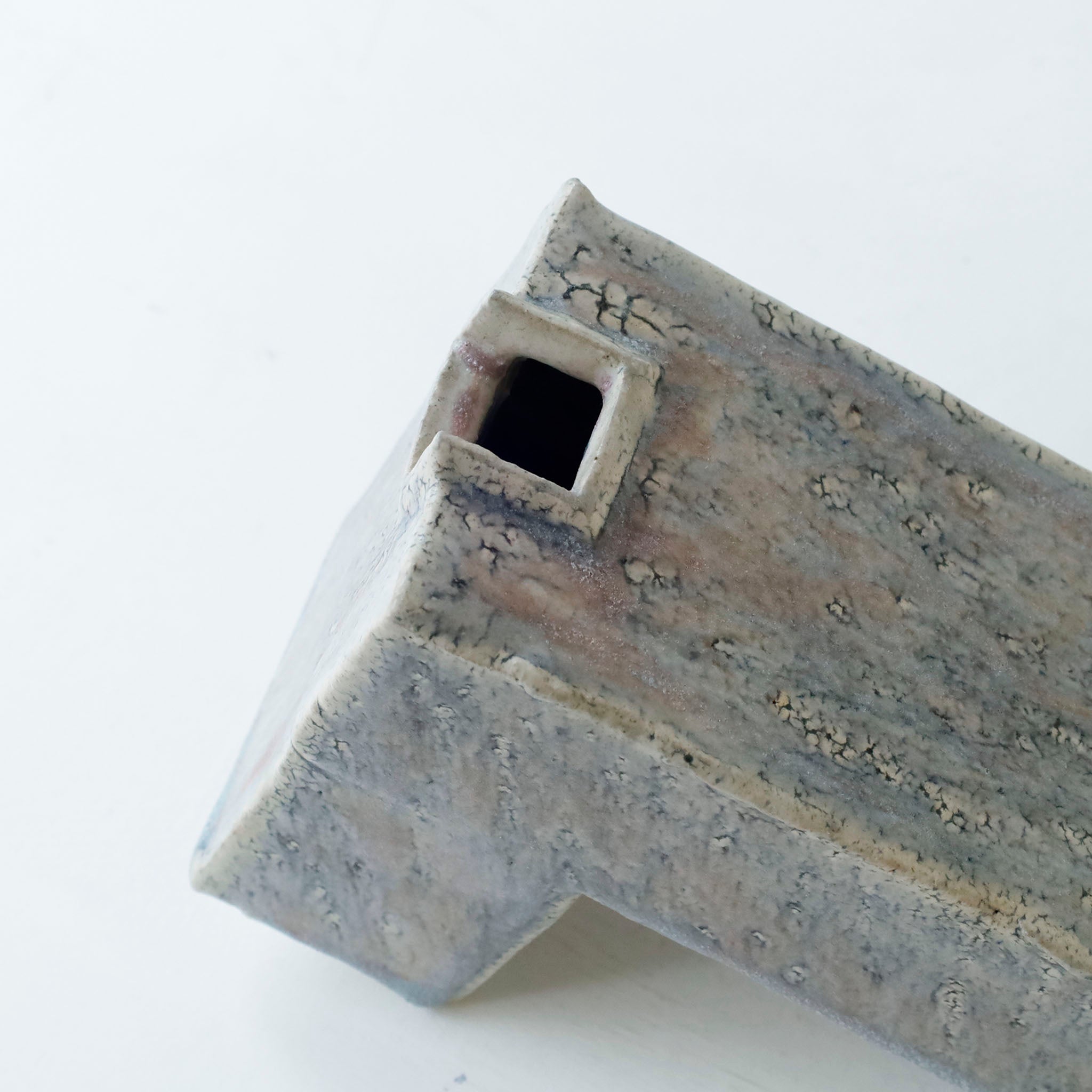 ●26-NT-73 Ash-Glazed Kohiki Block Vase