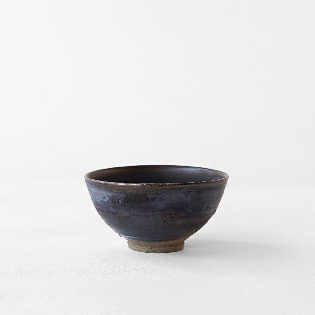 Yukiko Kiln Rice Bowl "Kuro (Black)-Karatsu"