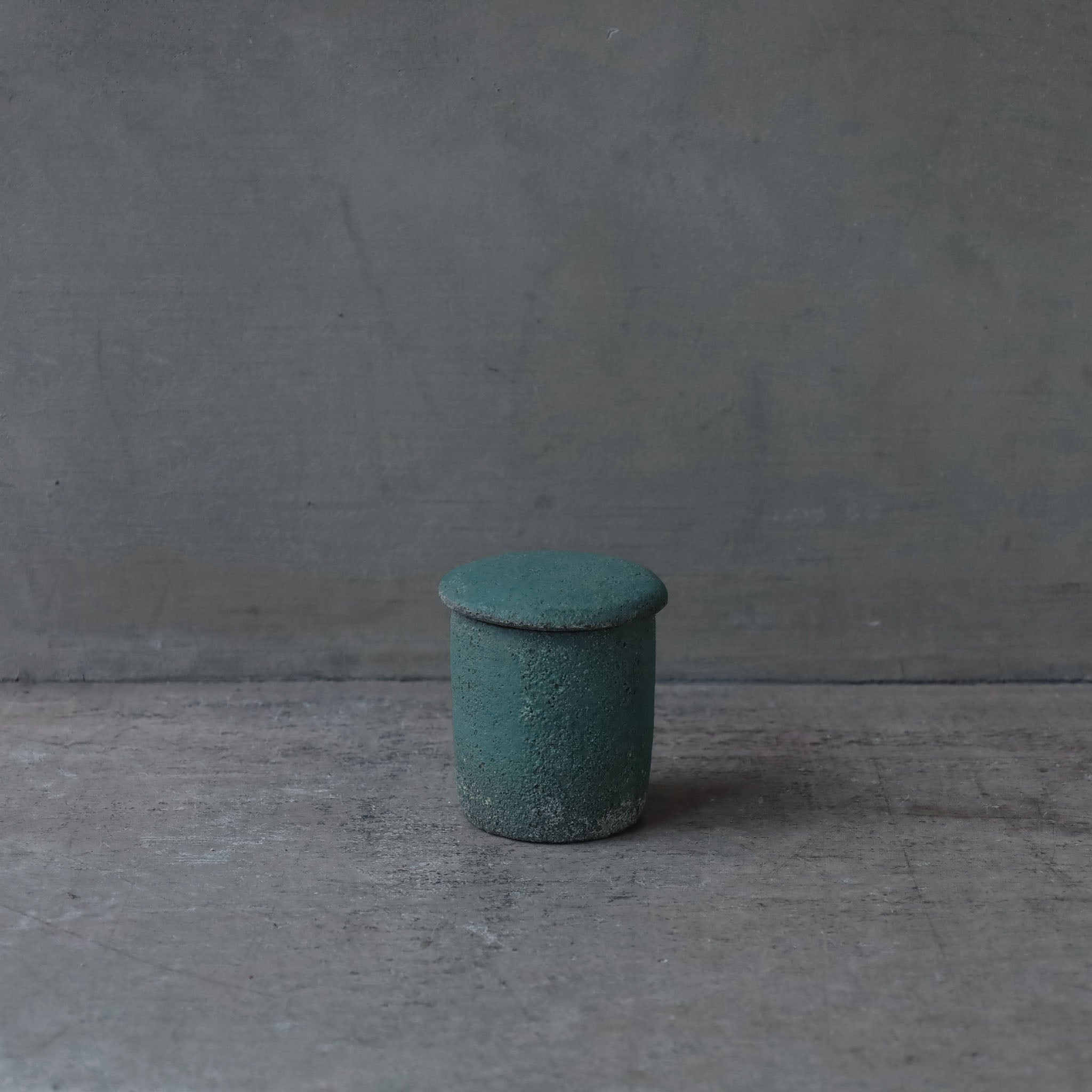 Etsuji Noguchi: Rokusho Kinrinji Chaire (Patina Lidded Tea Jar)