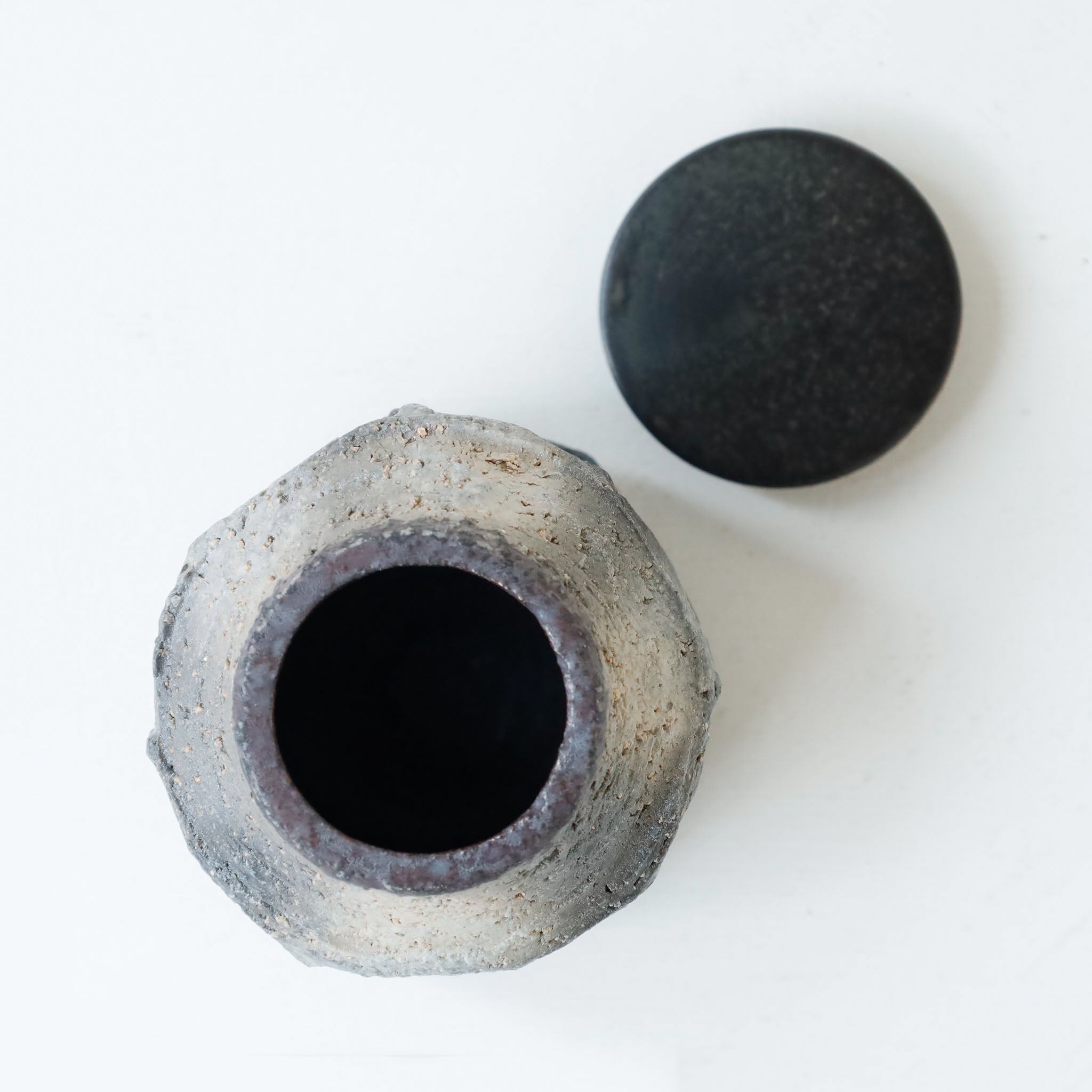 ●26-NT-DM15 Carbonization Miniature Jar