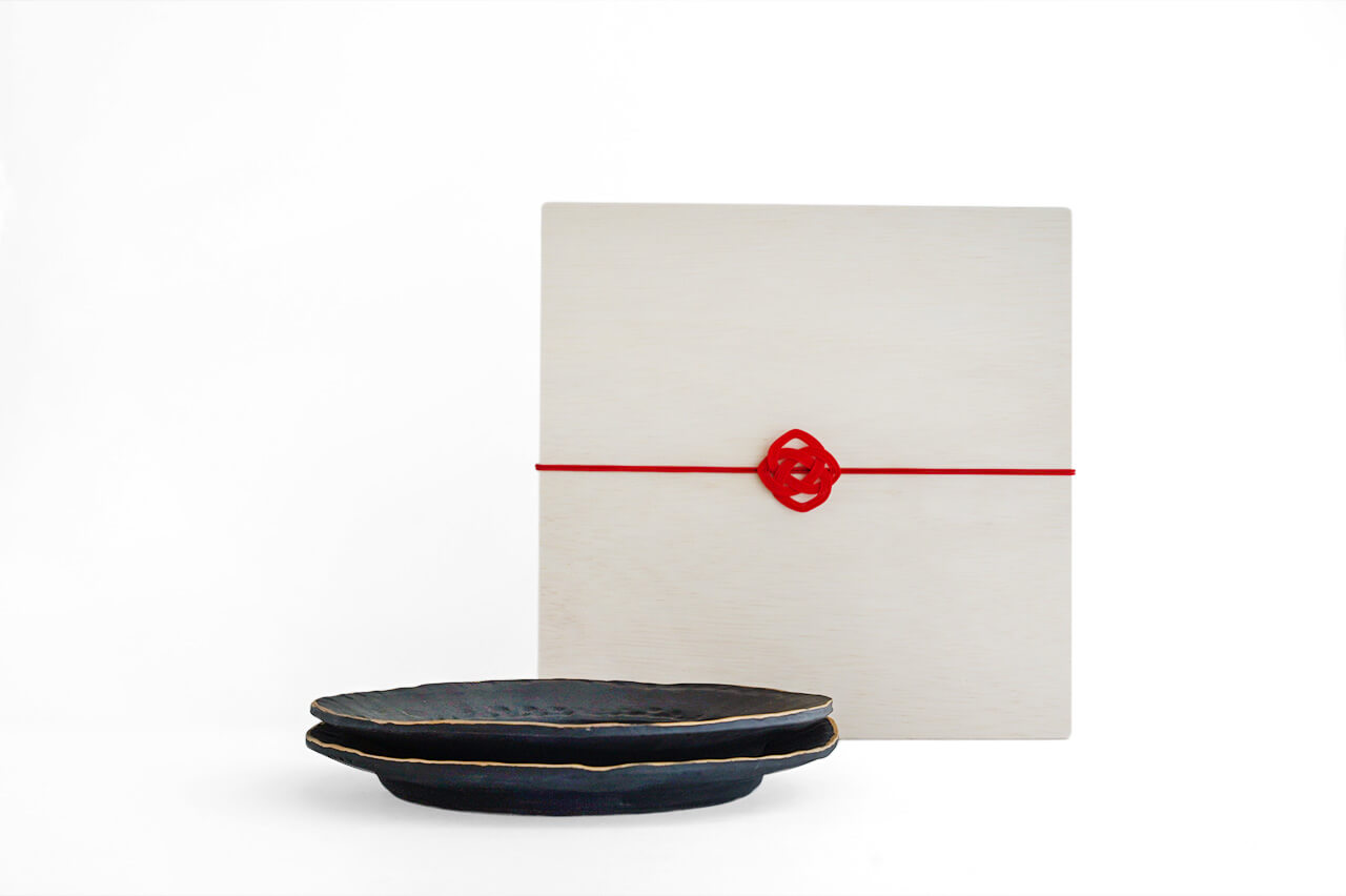 ◆Teppei Terada - KUROgane PLATE WITH RIM 210 (Gift Set of 2)