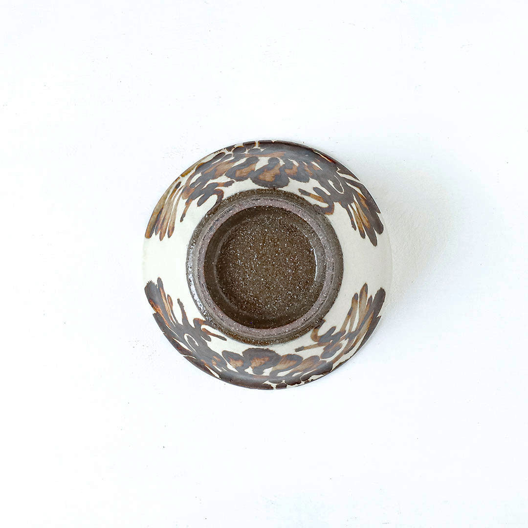 陶房眞喜屋 4寸マカイ キクカラクサ 鉄絵