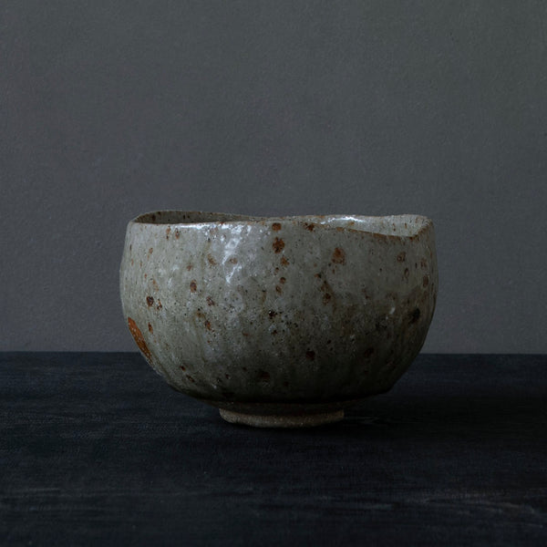 ●25-MM-30 茶盌  青磁