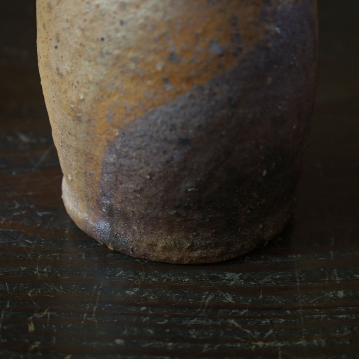 25-33 Shiro Shimizu, Karatsu-Nuri Clay, Flower Vase