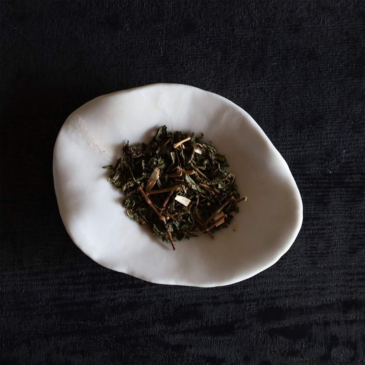 万 無花果と黒文字の釜炒番茶