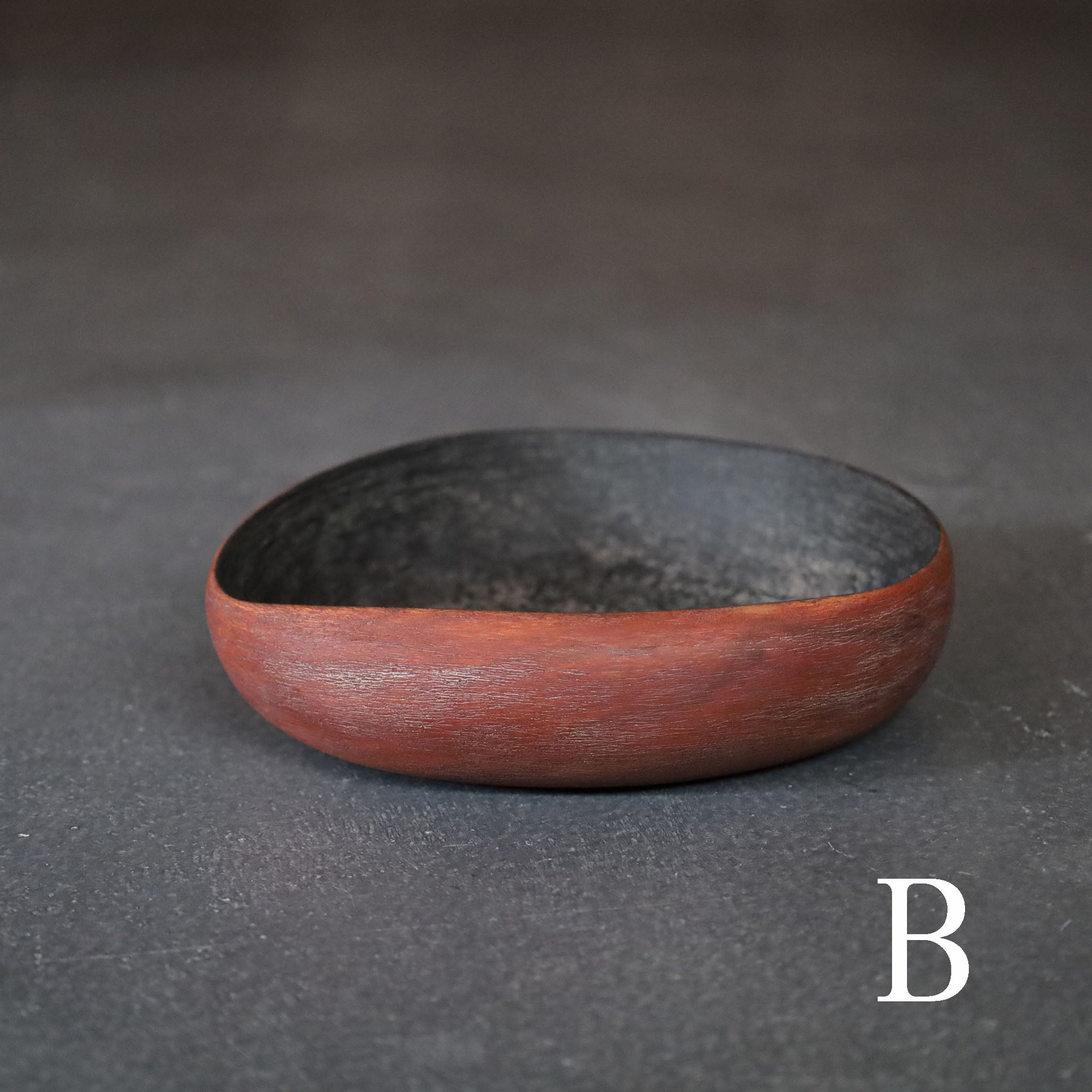 ●26-SD-10 IBITSU Shallow Bowl - Botanical Dye - B
