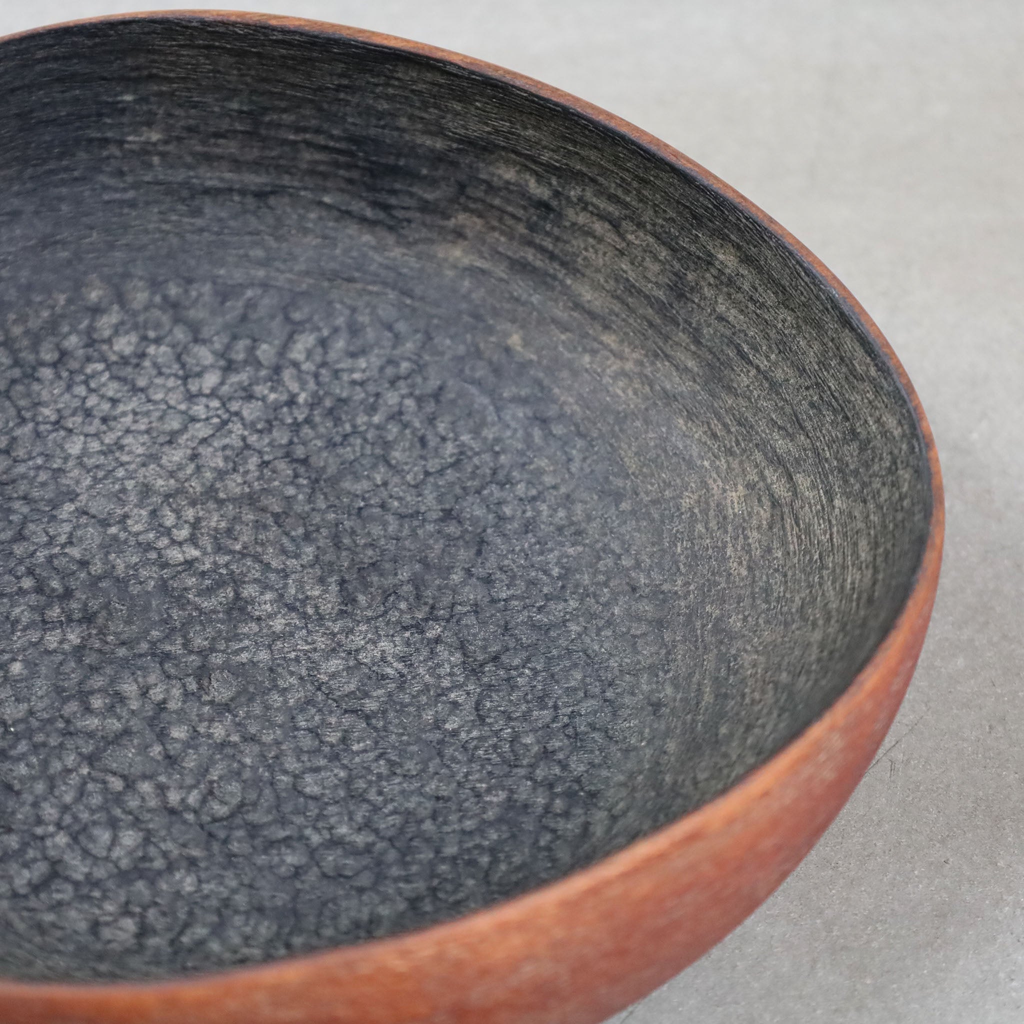●26-SD-10 IBITSU Shallow Bowl - Botanical Dye - C