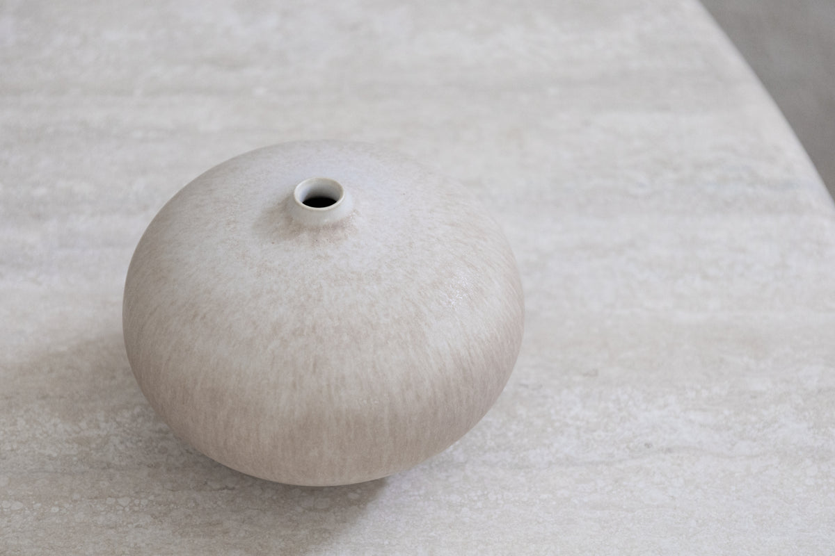 Yuka Ando 26M-3 vase