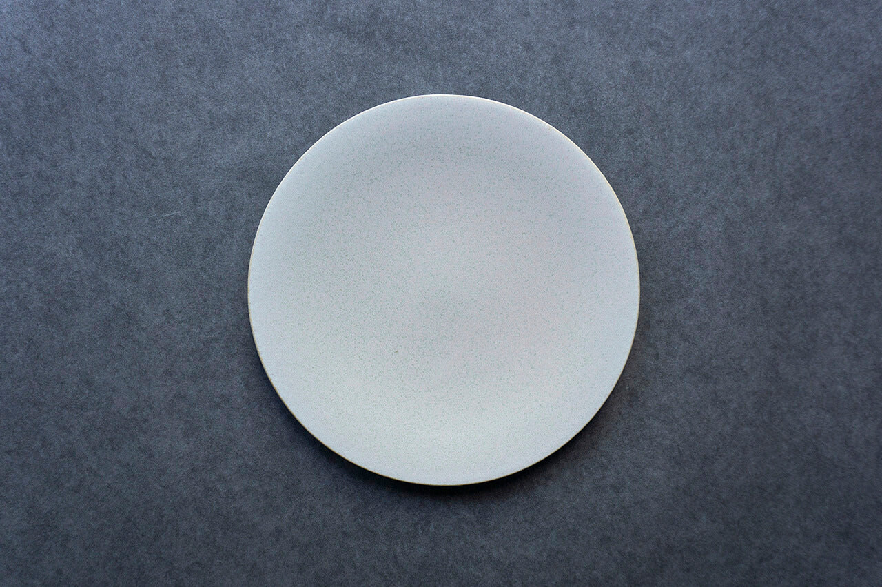 安藤由香 ７寸皿 フラットリム なし BG