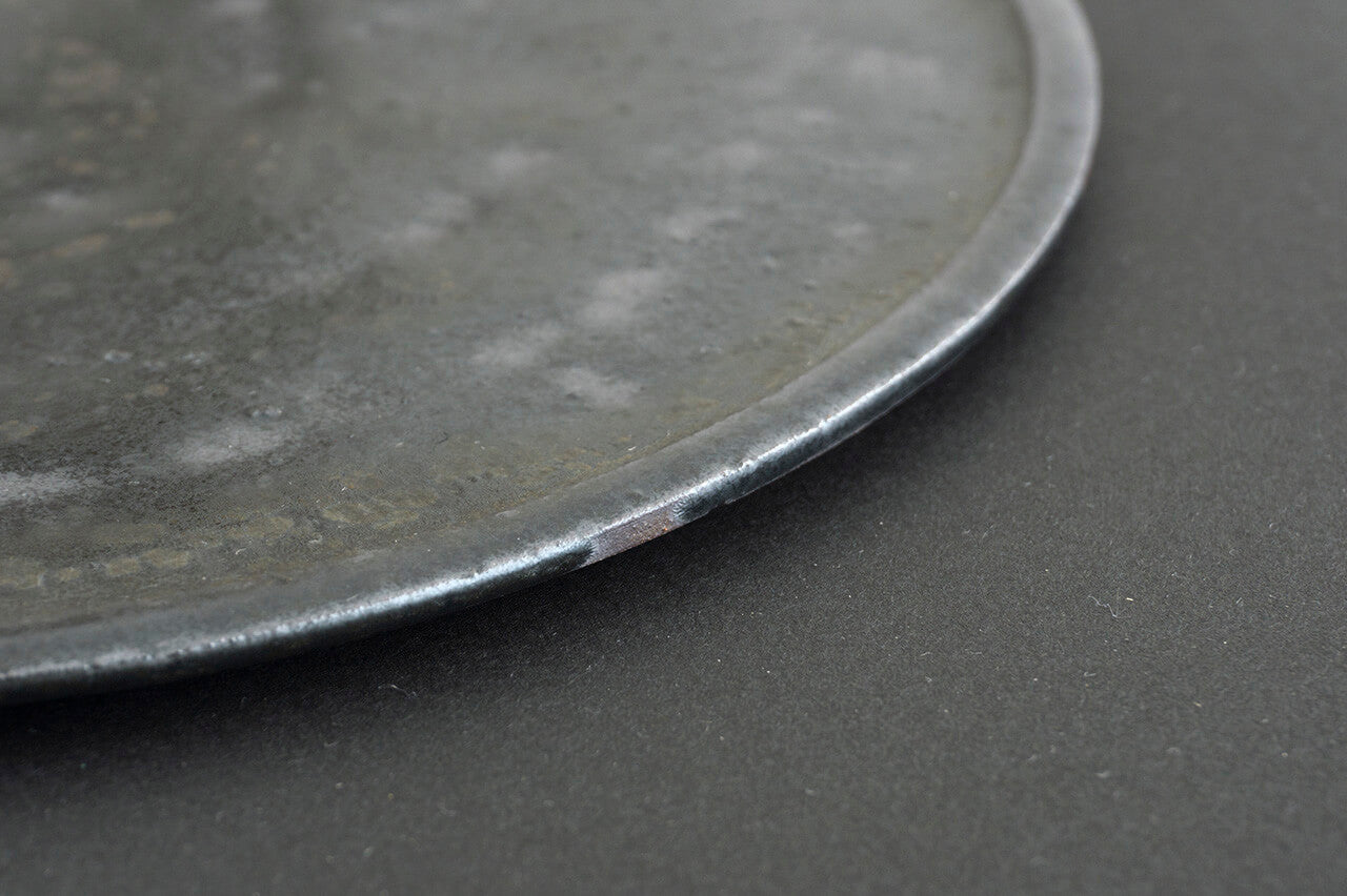 Naoto Yano / Black Glaze Plate 23cm