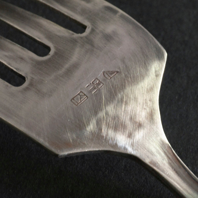 ryo cake server-a