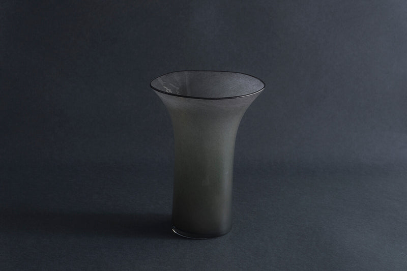 kasumi vase M KURO