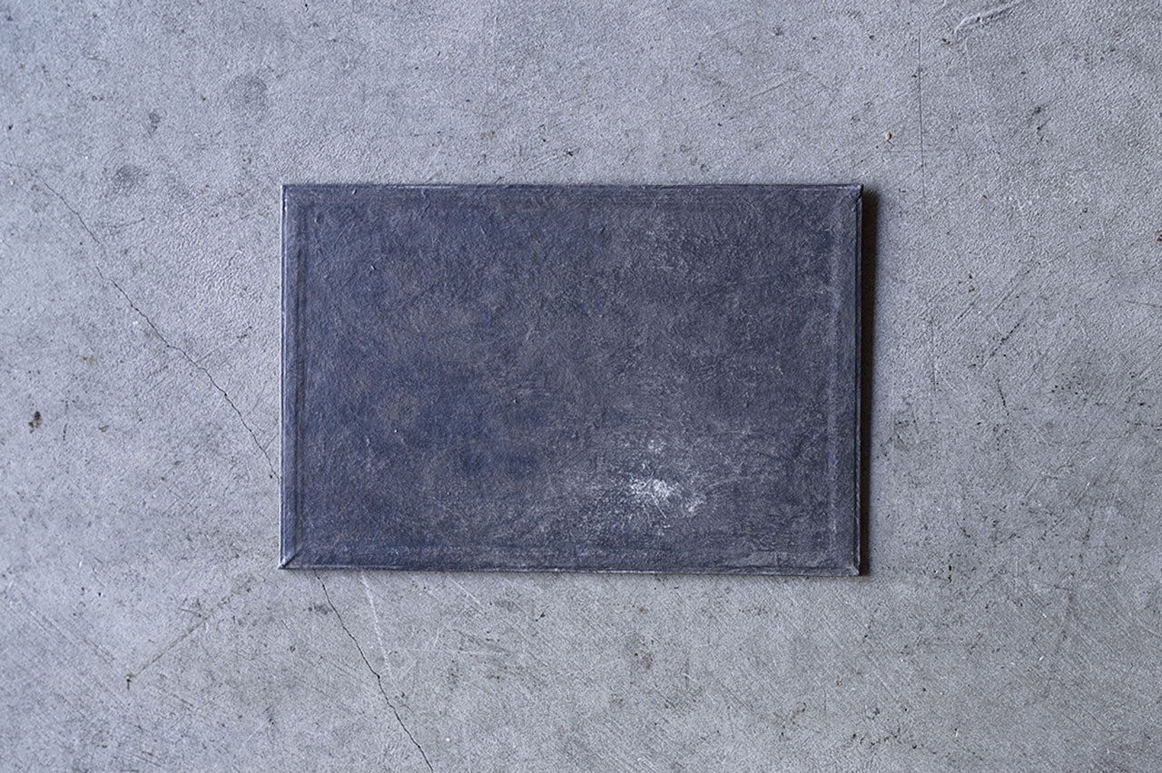 Wataru Hatano Tray 270x180  GY