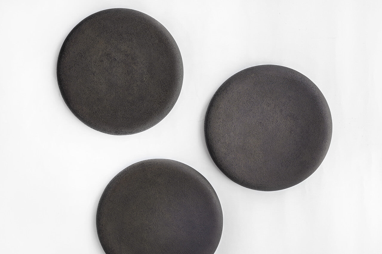 21-k27 Sabi-Urushi 24cm Plate A 