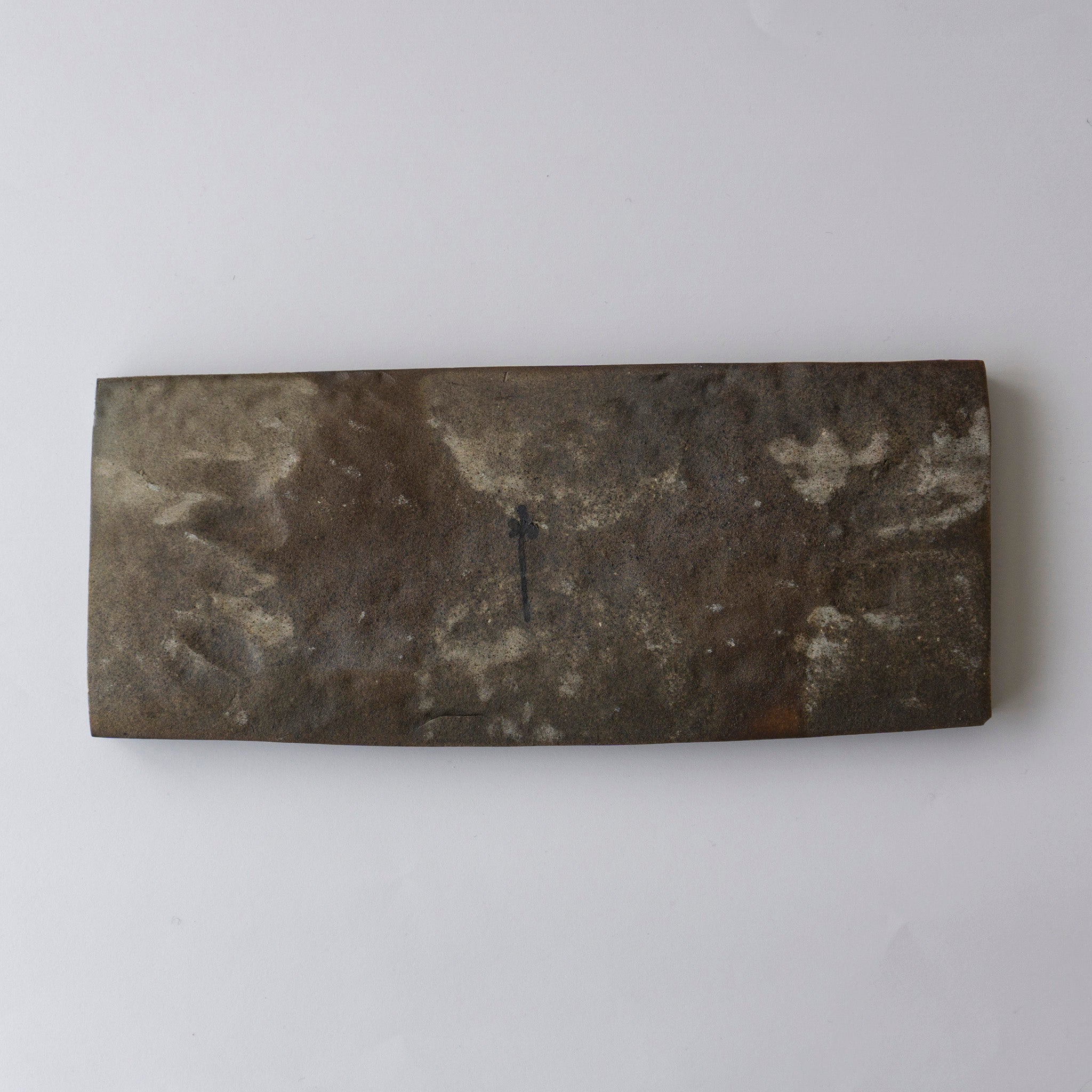 Yukiko Kiln Rectangle Flat Plate Black Karatsu