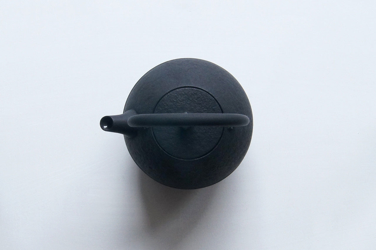 Kukan Chuzo / Egg Cast Iron Teapot M Black
